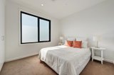 https://images.listonce.com.au/custom/160x/listings/10156-harp-road-kew-vic-3101/590/01659590_img_06.jpg?U0rjzVhW4Uo