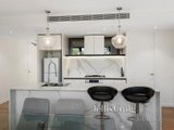 https://images.listonce.com.au/custom/160x/listings/10163-earl-street-kew-vic-3101/960/00892960_img_05.jpg?dfQm9nqbeHk