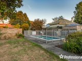 https://images.listonce.com.au/custom/160x/listings/1017-23-ervin-road-kilsyth-vic-3137/479/01526479_img_11.jpg?H9CUF4fChpk