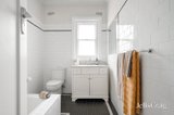 https://images.listonce.com.au/custom/160x/listings/1018-30-grey-street-east-melbourne-vic-3002/276/01821276_img_10.jpg?yZuiZxM9YhM