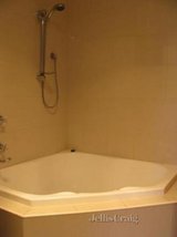 https://images.listonce.com.au/custom/160x/listings/10195-197-lygon-street-brunswick-vic-3056/651/01719651_img_07.jpg?bs5OVofVwdM