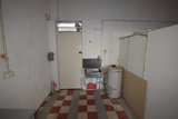 https://images.listonce.com.au/custom/160x/listings/101d-cardigan-road-mooroolbark-vic-3138/032/01915032_img_05.jpg?dTTHCrEBfMc