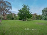 https://images.listonce.com.au/custom/160x/listings/102-104-corriedale-crescent-park-orchards-vic-3114/152/00976152_img_20.jpg?_xAg6fhN5TA