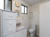 https://images.listonce.com.au/custom/160x/listings/102-cardigan-road-mooroolbark-vic-3138/153/01524153_img_07.jpg?brwSQon33yc