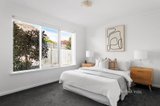 https://images.listonce.com.au/custom/160x/listings/102-dundas-street-thornbury-vic-3071/237/01601237_img_04.jpg?AiNNfiy_N6c