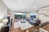 https://images.listonce.com.au/custom/160x/listings/102-evans-drive-croydon-vic-3136/084/00646084_img_06.jpg?oGLnTpfOTYM