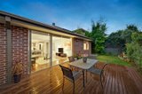 https://images.listonce.com.au/custom/160x/listings/102-evans-drive-croydon-vic-3136/084/00646084_img_09.jpg?cFC3YcuMHYk