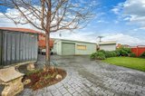 https://images.listonce.com.au/custom/160x/listings/102-mccracken-street-essendon-vic-3040/103/01296103_img_19.jpg?jKoDNt2LHwo