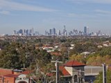 https://images.listonce.com.au/custom/160x/listings/102-north-avenue-strathmore-vic-3041/536/00847536_img_09.jpg?_hr0QjFIe0Y