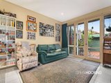 https://images.listonce.com.au/custom/160x/listings/102-nott-street-port-melbourne-vic-3207/777/01087777_img_03.jpg?pRn9GwwsDXQ