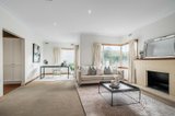 https://images.listonce.com.au/custom/160x/listings/102-orchard-grove-blackburn-south-vic-3130/738/01726738_img_02.jpg?RkwDd6hR6wM
