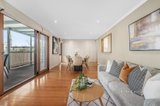https://images.listonce.com.au/custom/160x/listings/102-orchard-grove-blackburn-south-vic-3130/738/01726738_img_03.jpg?xNR8Vo12-qw