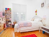 https://images.listonce.com.au/custom/160x/listings/102-pentland-parade-yarraville-vic-3013/694/01202694_img_06.jpg?eQgr7lvFS0I