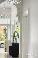 https://images.listonce.com.au/custom/160x/listings/102-rowena-parade-richmond-vic-3121/330/01894330_img_07.jpg?oI0B7VBhT6c