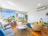 https://images.listonce.com.au/custom/160x/listings/1020-westgarth-street-northcote-vic-3070/655/00973655_img_01.jpg?UT4ZZh_o9i4