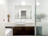 https://images.listonce.com.au/custom/160x/listings/1020-westgarth-street-northcote-vic-3070/655/00973655_img_06.jpg?t3csxNKMbmM