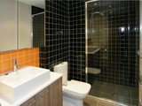 https://images.listonce.com.au/custom/160x/listings/10201-ormond-road-elwood-vic-3184/476/01794476_img_06.jpg?Rz8PJwbn9yM