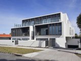 https://images.listonce.com.au/custom/160x/listings/10214-16-maroona-road-carnegie-vic-3163/875/01950875_img_06.jpg?X62e6UyZjtI