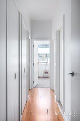 https://images.listonce.com.au/custom/160x/listings/102181-smith-street-fitzroy-vic-3065/494/01927494_img_10.jpg?wN52ByH0Jns