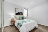 https://images.listonce.com.au/custom/160x/listings/102193-mckinnon-road-mckinnon-vic-3204/491/01518491_img_07.jpg?MKngsDnsfp0