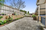 https://images.listonce.com.au/custom/160x/listings/1022-craigie-road-newtown-vic-3220/979/01698979_img_09.jpg?k_lLw3Kvgm0