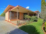 https://images.listonce.com.au/custom/160x/listings/1022-norman-street-wendouree-vic-3355/882/01575882_img_01.jpg?StuU_hMJtN4