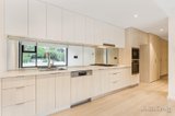 https://images.listonce.com.au/custom/160x/listings/1022053-2055-malvern-road-malvern-east-vic-3145/321/01781321_img_05.jpg?Jvaf8EfrTWU