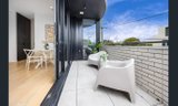 https://images.listonce.com.au/custom/160x/listings/1022a-emma-street-caulfield-south-vic-3162/528/01891528_img_15.jpg?hOBOL8kJk5w