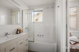https://images.listonce.com.au/custom/160x/listings/10249-burke-road-glen-iris-vic-3146/506/01977506_img_06.jpg?yNy9JQ9enlk