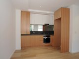 https://images.listonce.com.au/custom/160x/listings/1026-kokaribb-road-carnegie-vic-3163/863/01912863_img_05.jpg?JSGmqgPT7h8