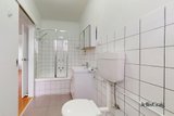 https://images.listonce.com.au/custom/160x/listings/1026-pine-avenue-elwood-vic-3184/473/01979473_img_05.jpg?39cCiZWe1Nk