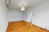 https://images.listonce.com.au/custom/160x/listings/1026-pine-avenue-elwood-vic-3184/473/01979473_img_10.jpg?BBE4l3kzO28