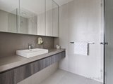 https://images.listonce.com.au/custom/160x/listings/10264-wests-road-maribyrnong-vic-3032/911/00389911_img_03.jpg?HnvGuua_MRI