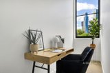 https://images.listonce.com.au/custom/160x/listings/1027-howard-street-west-melbourne-vic-3003/015/01197015_img_11.jpg?r0DaIzlYRmQ