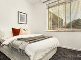 https://images.listonce.com.au/custom/160x/listings/1027-robe-street-st-kilda-vic-3182/205/01090205_img_06.jpg?_nkXWIOy2fg