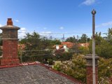 https://images.listonce.com.au/custom/160x/listings/1029-raleigh-street-essendon-vic-3040/632/00847632_img_07.jpg?zD6M2sbZBWI