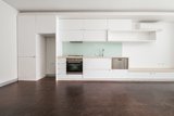 https://images.listonce.com.au/custom/160x/listings/10296-ormond-road-elwood-vic-3184/676/01813676_img_03.jpg?kfPpYLh-h4I