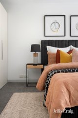 https://images.listonce.com.au/custom/160x/listings/102a158-albert-street-east-melbourne-vic-3002/514/01753514_img_07.jpg?PFVFMUlkABQ