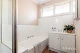 https://images.listonce.com.au/custom/160x/listings/103-105-keon-parade-reservoir-vic-3073/639/01927639_img_09.jpg?MZ82dtXgvfM