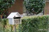 https://images.listonce.com.au/custom/160x/listings/103-daylesford-road-brown-hill-vic-3350/914/01750914_img_16.jpg?oyp0jHB7s2Q