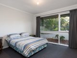 https://images.listonce.com.au/custom/160x/listings/103-hawthory-road-mooroolbark-vic-3138/579/01524579_img_09.jpg?bPRVGJ_JEM0