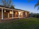 https://images.listonce.com.au/custom/160x/listings/103-hawthory-road-mooroolbark-vic-3138/579/01524579_img_14.jpg?aJO9FQf-d00