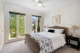 https://images.listonce.com.au/custom/160x/listings/103-kalbar-road-eltham-vic-3095/615/01127615_img_10.jpg?WYFTET22sho