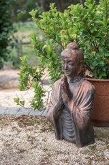 https://images.listonce.com.au/custom/160x/listings/103-kalbar-road-eltham-vic-3095/615/01127615_img_14.jpg?MVux8Xt5n2Y