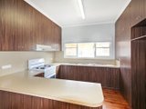 https://images.listonce.com.au/custom/160x/listings/103-minerva-road-herne-hill-vic-3218/329/01702329_img_06.jpg?DjUvAfPfENA