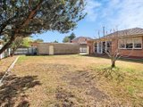 https://images.listonce.com.au/custom/160x/listings/103-minerva-road-herne-hill-vic-3218/329/01702329_img_15.jpg?bqBN_AUtg_8