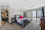 https://images.listonce.com.au/custom/160x/listings/103-north-road-avondale-heights-vic-3034/091/01633091_img_07.jpg?4q1RZHfE7n8