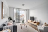 https://images.listonce.com.au/custom/160x/listings/103103-bay-street-brighton-vic-3186/090/01735090_img_12.jpg?0wvSLKlu80A