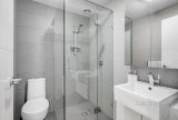 https://images.listonce.com.au/custom/160x/listings/103103-bay-street-brighton-vic-3186/090/01735090_img_15.jpg?V3fX4pg0oXQ