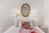 https://images.listonce.com.au/custom/160x/listings/10311-jackson-street-st-kilda-vic-3182/596/01989596_img_06.jpg?UcUA37g628M